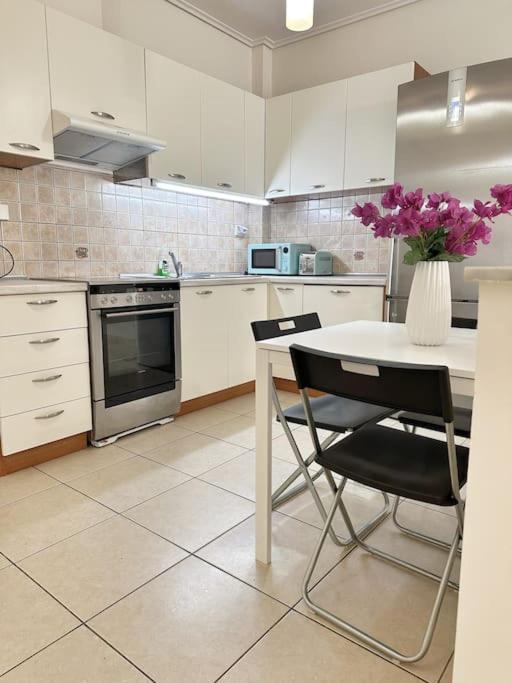 Riviera Beach, Seaside Spacious Apt. Anavyssos Exterior foto